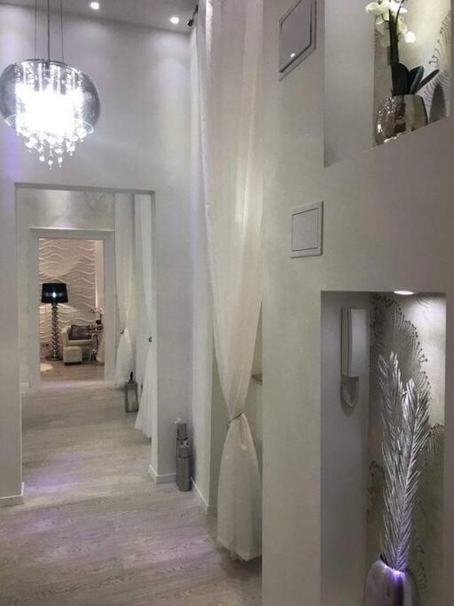 White Luxury Apartment Budapest Esterno foto